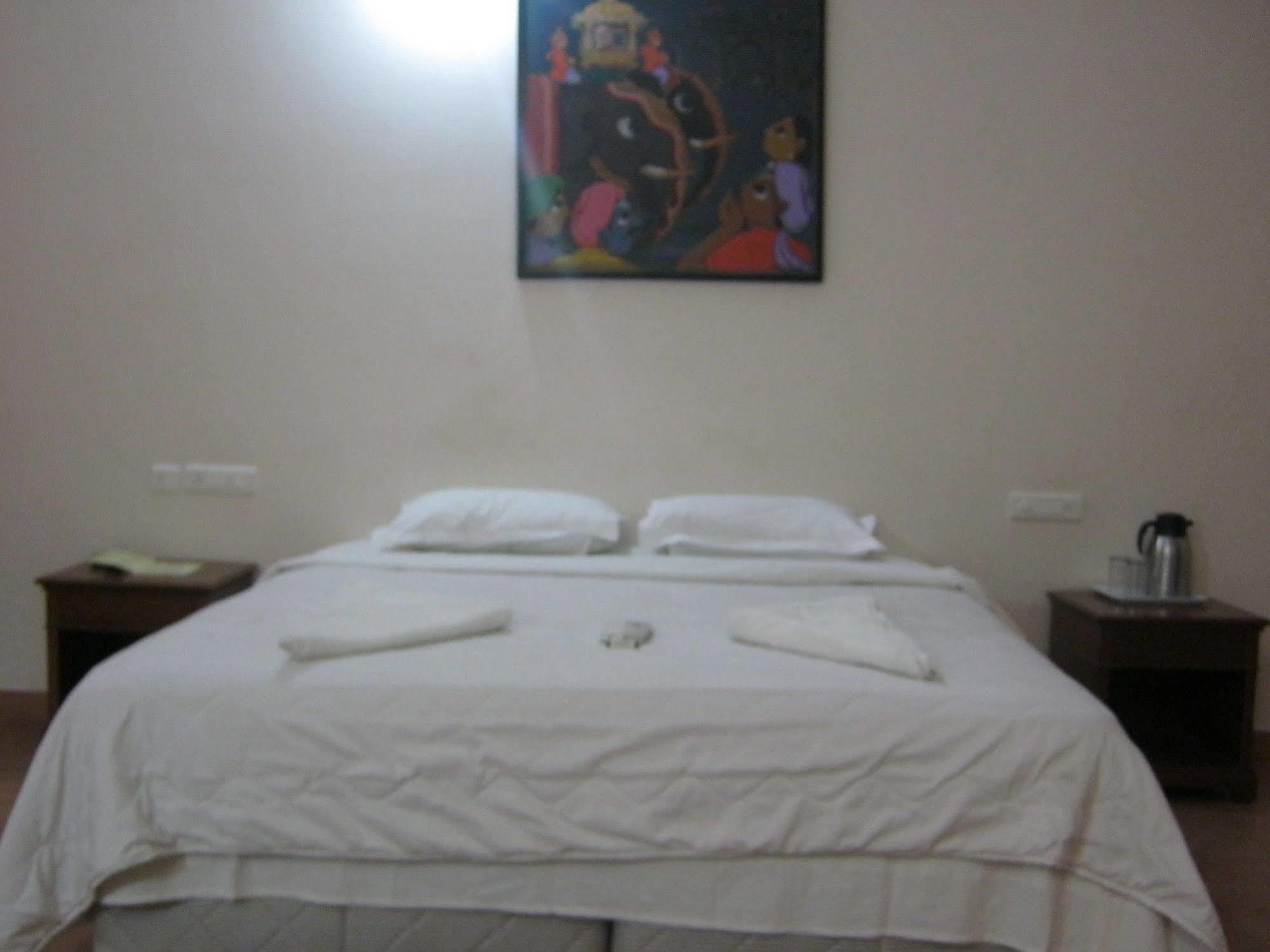 Kstdc Hotel Mayura Kauvery Krs Hosa Kannambadi ภายนอก รูปภาพ